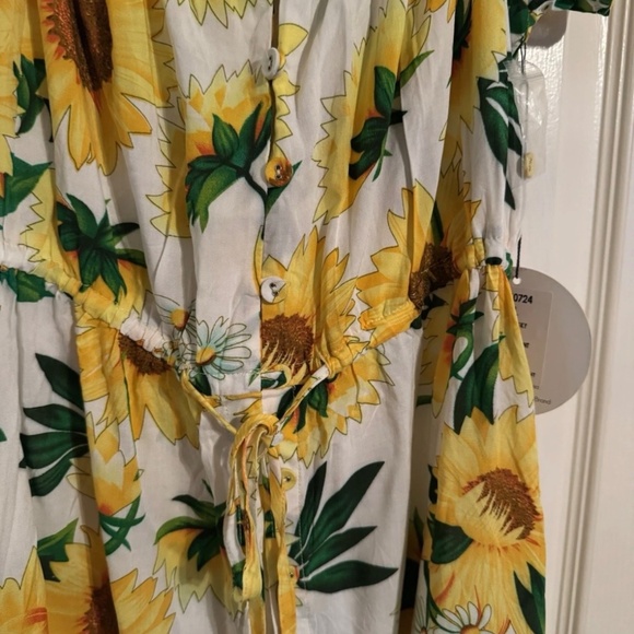 Kiss The Sky White Yellow Sunflower Women’s Button Tie High-Low Dress Large New - Picture 2 of 6